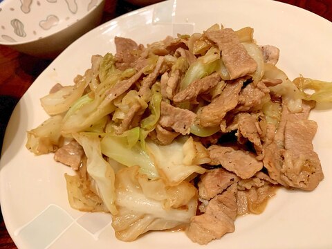 炒めるだけ！豚肉とキャベツのオイスターソース炒め